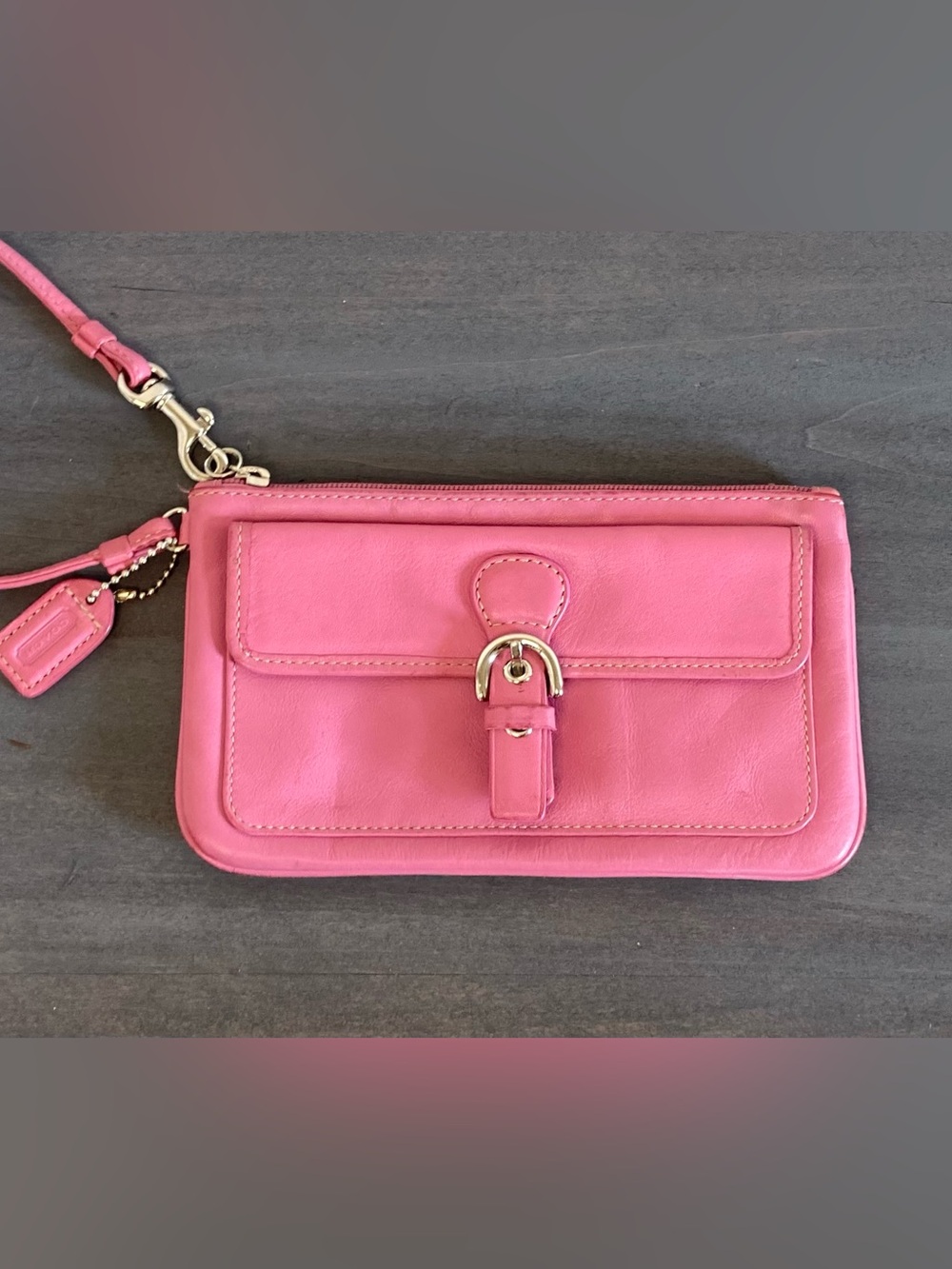 Vintage Y2K Coach Pink Soho Skinny Leather Wristlet Wallet